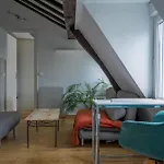 Flat with separate bedroom - Paris Concorde Elysée Madeleine Opéra